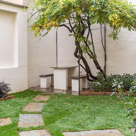 Sant Ambroeus Garden Apartment Milano Exterior foto