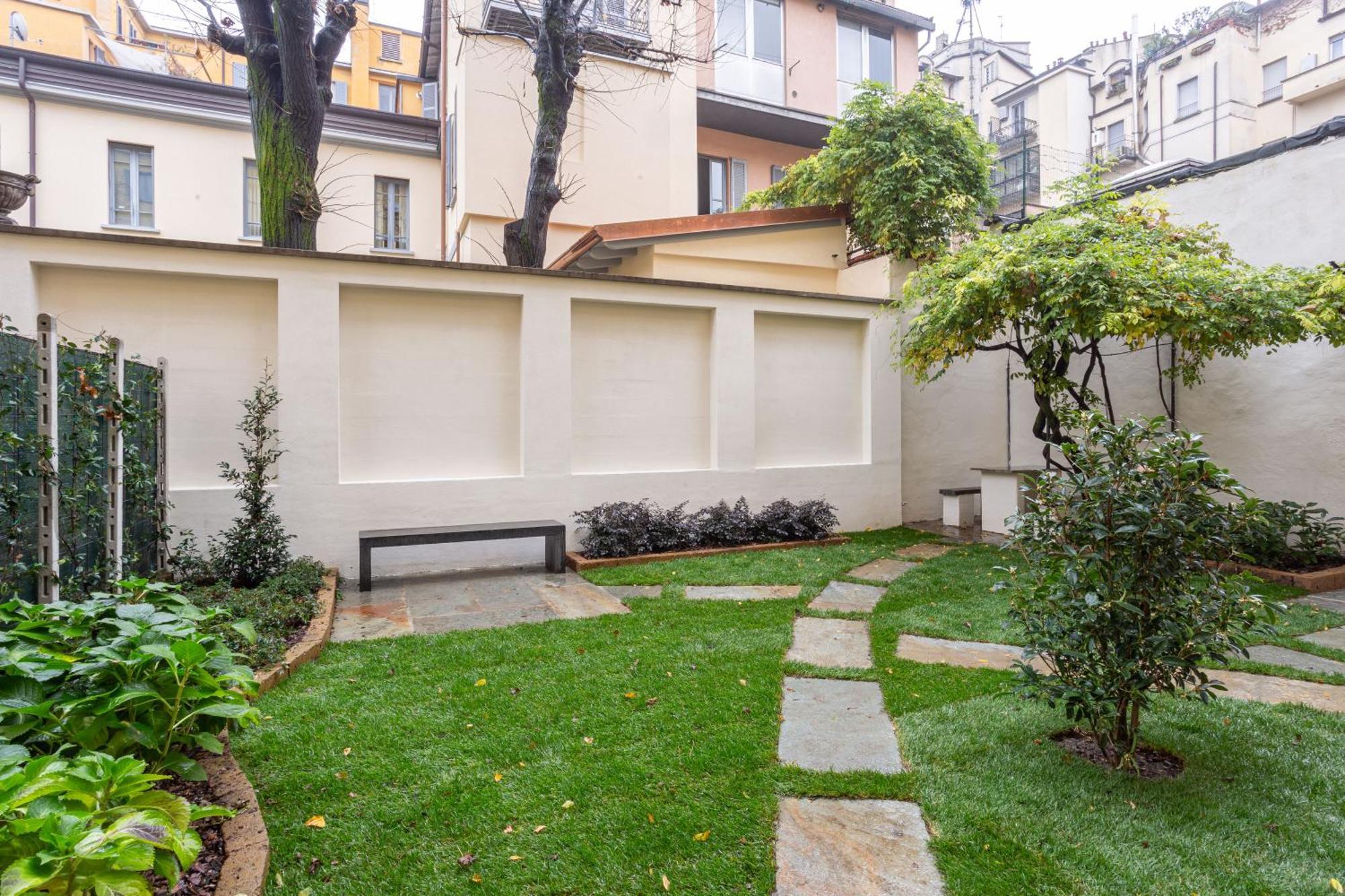 Sant Ambroeus Garden Apartment Milano Exterior foto